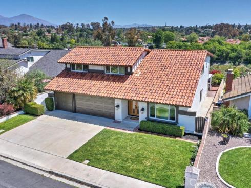 24362 Via Santa Clara , Mission Viejo, CA