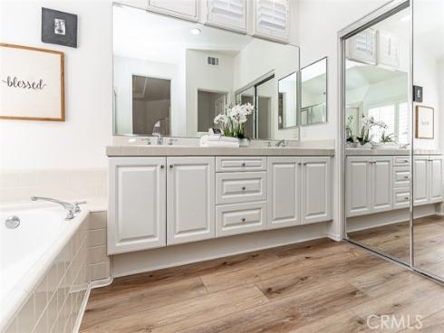 21281 Mazatlan , Mission Viejo, CA