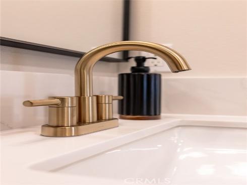 23999 Delantal , Mission Viejo, CA