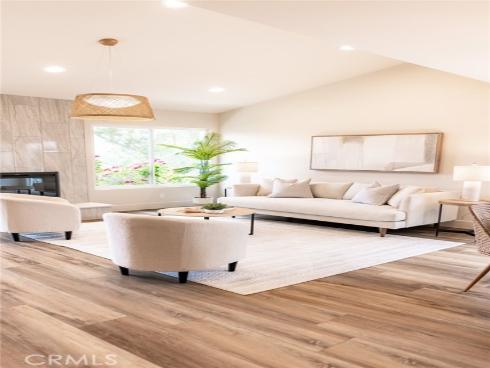 23999 Delantal , Mission Viejo, CA