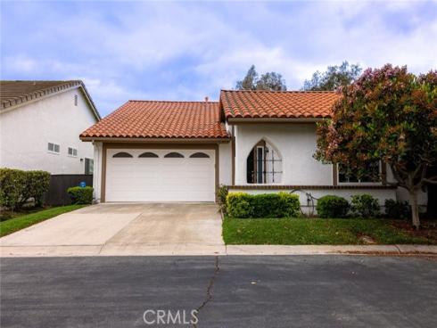 23999  Delantal  , Mission Viejo, CA