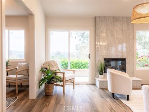 23999 Delantal , Mission Viejo, CA