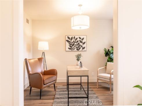 23999 Delantal , Mission Viejo, CA