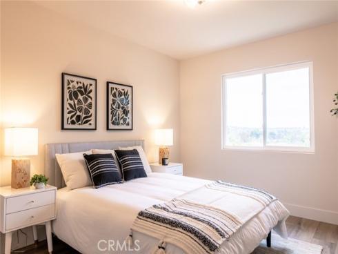 23999 Delantal , Mission Viejo, CA