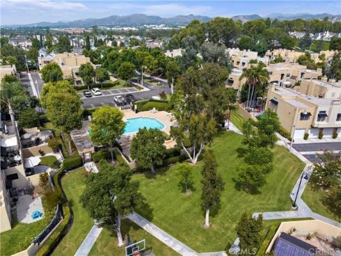 27812  Violet  140 , Mission Viejo, CA