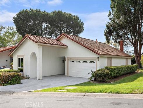 27751 Via Lorca , Mission Viejo, CA