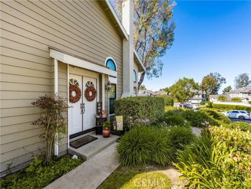 26065 Las Flores C , Mission Viejo, CA