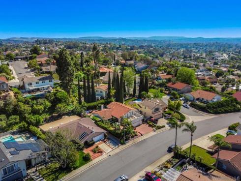 27126  Mariscal Ln  , Mission Viejo, CA