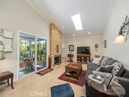 27681 Via Rodrigo , Mission Viejo, CA