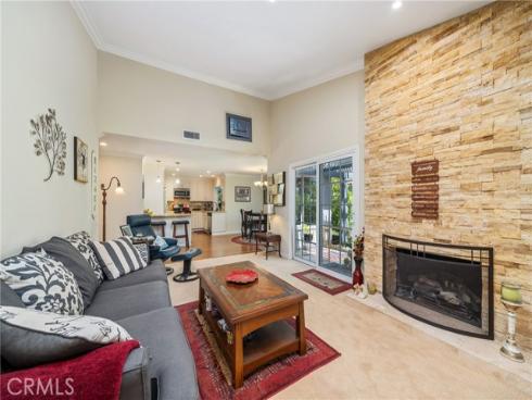 27681 Via Rodrigo , Mission Viejo, CA