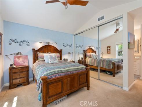 27681 Via Rodrigo , Mission Viejo, CA