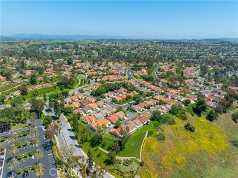 27681 Via Rodrigo , Mission Viejo, CA