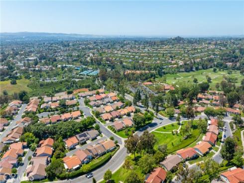 27681 Via Rodrigo , Mission Viejo, CA