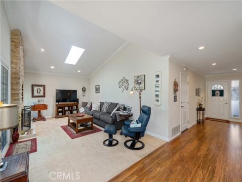 27681 Via Rodrigo , Mission Viejo, CA