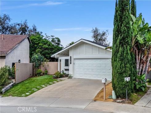 22707 Via Santa Rosa , Mission Viejo, CA