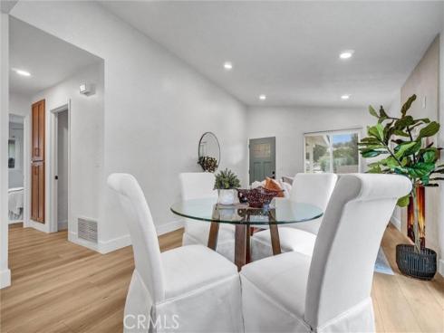 22707 Via Santa Rosa , Mission Viejo, CA