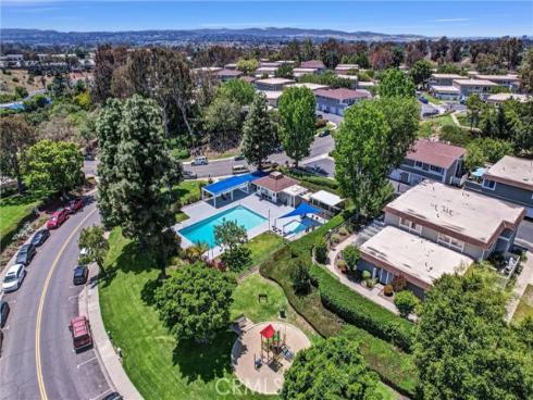 22963 Via Cereza 3A , Mission Viejo, CA