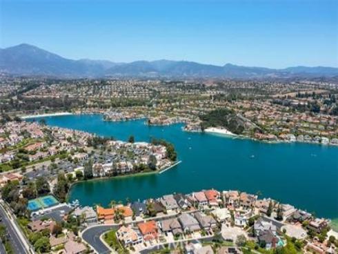 21242 Bristlecone , Mission Viejo, CA