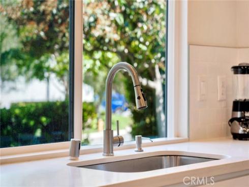 27652 Via Rodrigo , Mission Viejo, CA