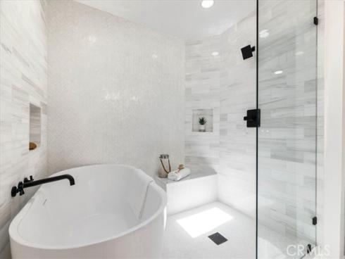 28012 Amargon , Mission Viejo, CA