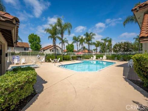 23391 La Crescenta 270C , Mission Viejo, CA