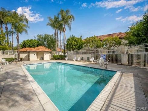 23391 La Crescenta 270C , Mission Viejo, CA