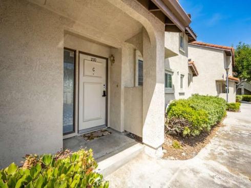 23391 La Crescenta 270C , Mission Viejo, CA