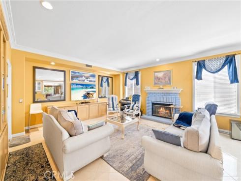 22541  Wakefield  , Mission Viejo, CA