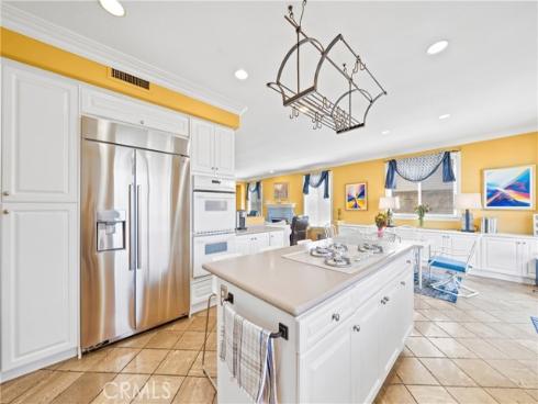 22541  Wakefield  , Mission Viejo, CA