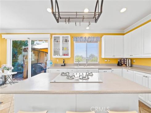 22541  Wakefield  , Mission Viejo, CA