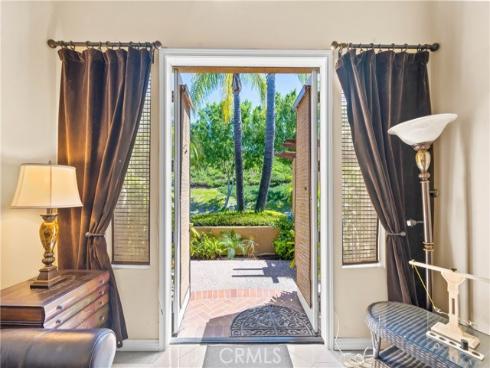 22541  Wakefield  , Mission Viejo, CA