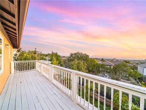 22541  Wakefield  , Mission Viejo, CA