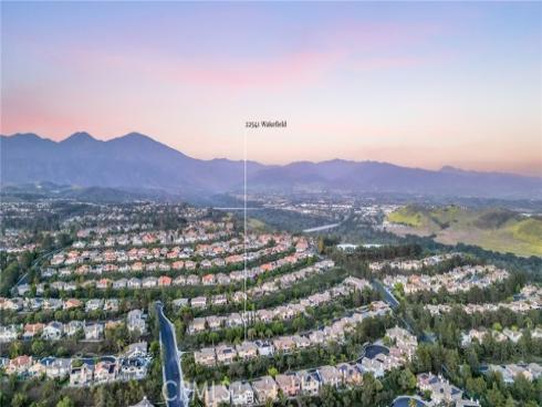 22541  Wakefield  , Mission Viejo, CA