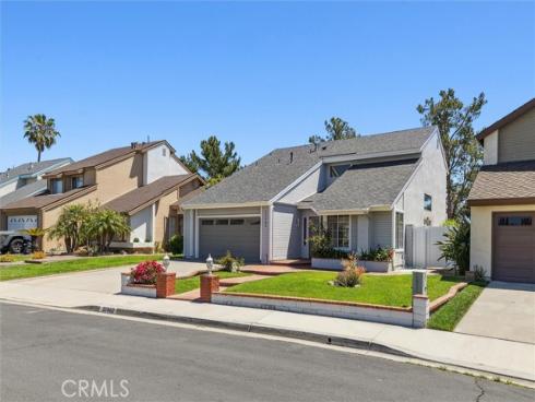 27982 Virginia , Mission Viejo, CA