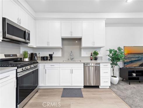 466 Besalu , Mission Viejo, CA