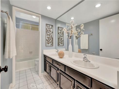 24851 Via Santa Cruz , Mission Viejo, CA