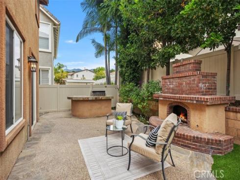 25 Hollyhock Lane, Mission Viejo, CA