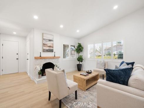 28116 Calle Casal , Mission Viejo, CA