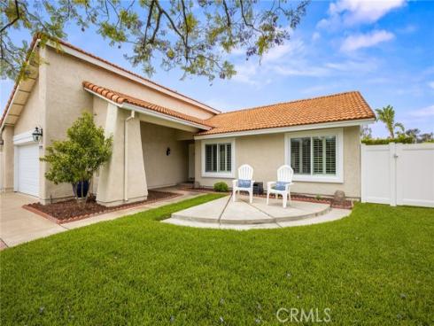 23291 Via Gaudix , Mission Viejo, CA