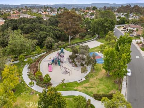 23291 Via Gaudix , Mission Viejo, CA