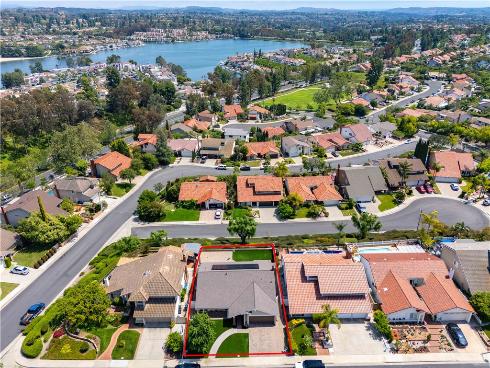 22476 Almaden , Mission Viejo, CA