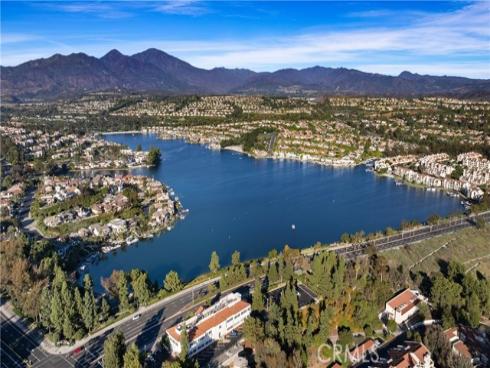 26231  Avenida Calidad  , Mission Viejo, CA