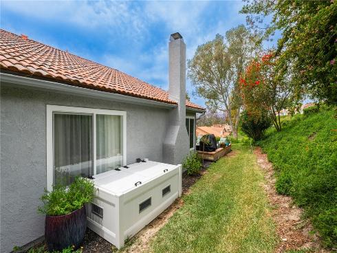 27705 Calle Valdes , Mission Viejo, CA