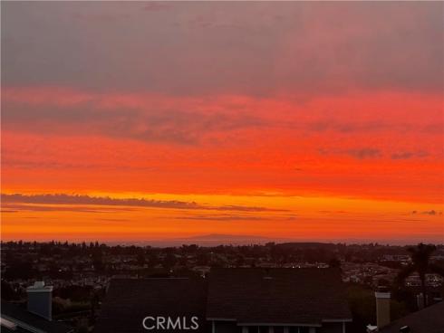 21751 Lanar , Mission Viejo, CA