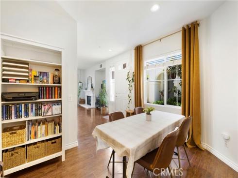 242 Knoll , Mission Viejo, CA