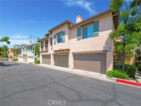 242 Knoll , Mission Viejo, CA