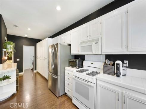 242 Knoll , Mission Viejo, CA