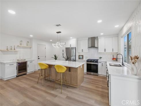 23452  Villena  , Mission Viejo, CA