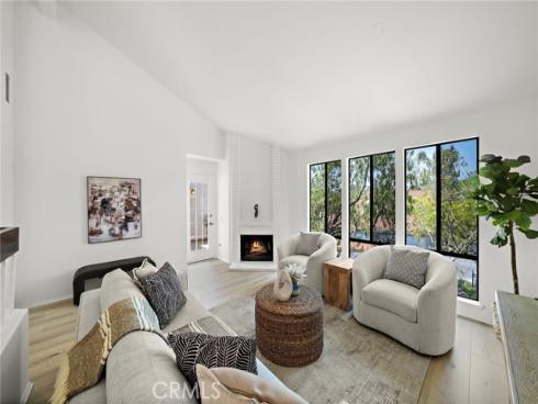 25911  Orbita  88 , Mission Viejo, CA