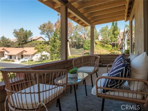 23586  Villena  , Mission Viejo, CA